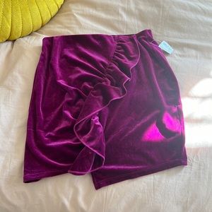 F21 velvet fuchsia skirt